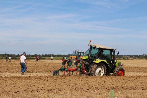 Nouvelle technologie des tracteurs autonomes : ce qu'en pense le monde agricole en Mayenne