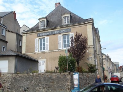 Jean Luard a montré l'ancienne sous-préfecture de Segré, située rue Pasteur. - Quentin Hernandez