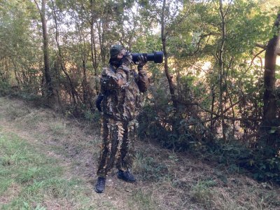 La photographe amatrice doit souvent enfiler sa tenue de camouflage et attendre des heures pour photographier un animal sauvage - Mickael