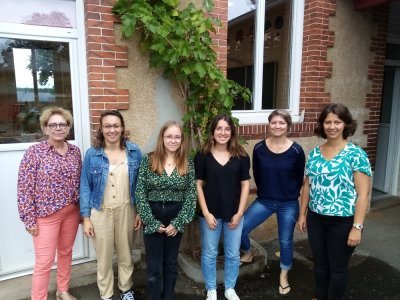 Laurence Garnier, Lorène Buron, Swanne Pelé, Marion Pineau, Martine Houdayer et Mathilde Brebion prêtes pour la rentrée. - Valérie Royer