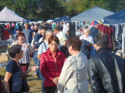 Le public est attendu aussi pour le vide-greniers (photo d'archives). - haut anjou