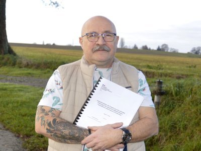 Stéphane Godin président de l'association de défense de la forêt de Lourzais, de sa biodiversité et de ses riverains sur la commune de Congrier - Association