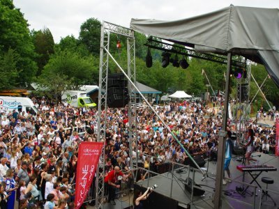 Ambiance et foule au France Sire Anjou Loire Challenge - Renault Frédéric