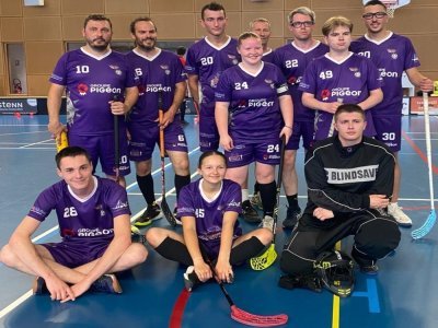 L'équipe renazéenne termine à la 6eme place du championnat régional - Floorball 53