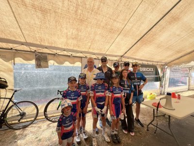 Lors du passage du Tour de France Marc Madiot a pris le temps de s'arrêter pour rencontrer les jeunes coureurs de l'ECCR - Mickael