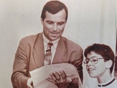 Bernard Hinault était venu dans des boulangeries à Noyant-la-Gravoyère. - Thomas Clavreul