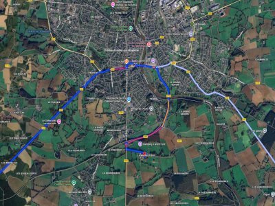 Circulation difficile près de Château-Gontier et à l'entrée de la ville : ici depuis Angers - Maps