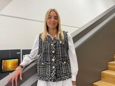 Glwadys Ancelot (2). Elle est originaire du Mans, dans la Sarthe, est âgée de 24 ans et mesure 1m74. La jeune femme est chargée d'affaires sédentaire. Elle est passionnée d'équitation depuis son plus jeune âge. Ella a été élue miss Sarthe 2025. - Clémentine Marié