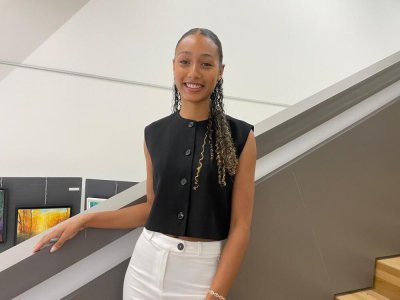 Alexandra Morice (12). Elle est originaire de Pré-en-Pail-Saint-Samson, en Mayenne, est âgée de 20 ans et mesure 1m72. La jeune femme est étudiante en santé, travaille dans la restauration et est passionnée de sport et de mode. - Clémentine Marié