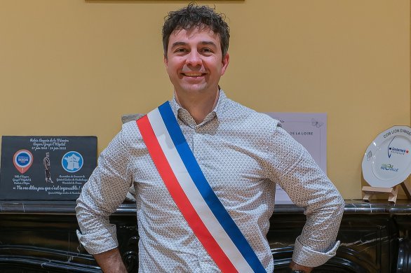 Grez-Neuville. Qui est Arnaud Bureau, âgé de 46 ans, nouveau maire de Grez-Neuville ?